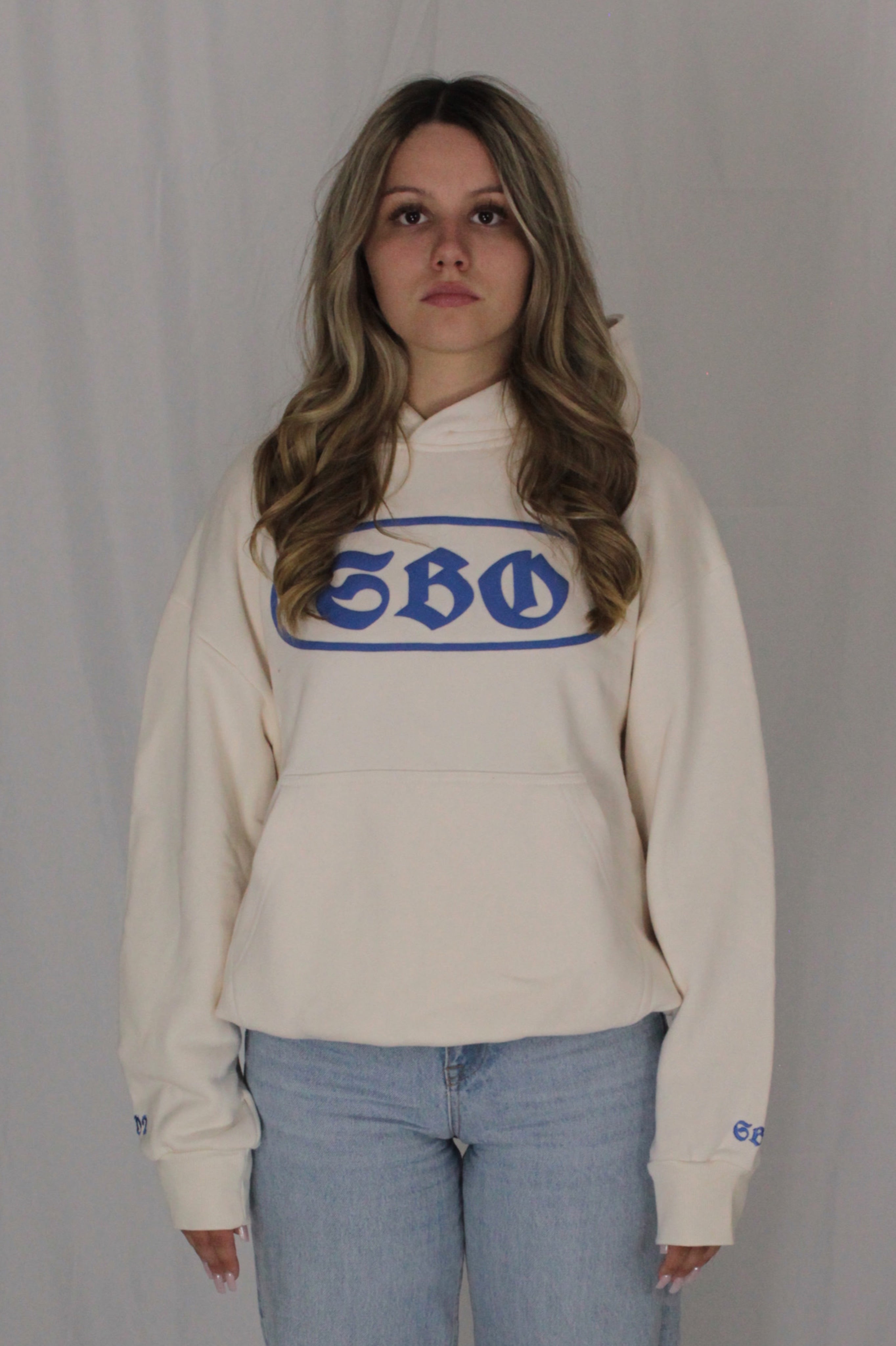 SBO LOGO HOODIE CREAM